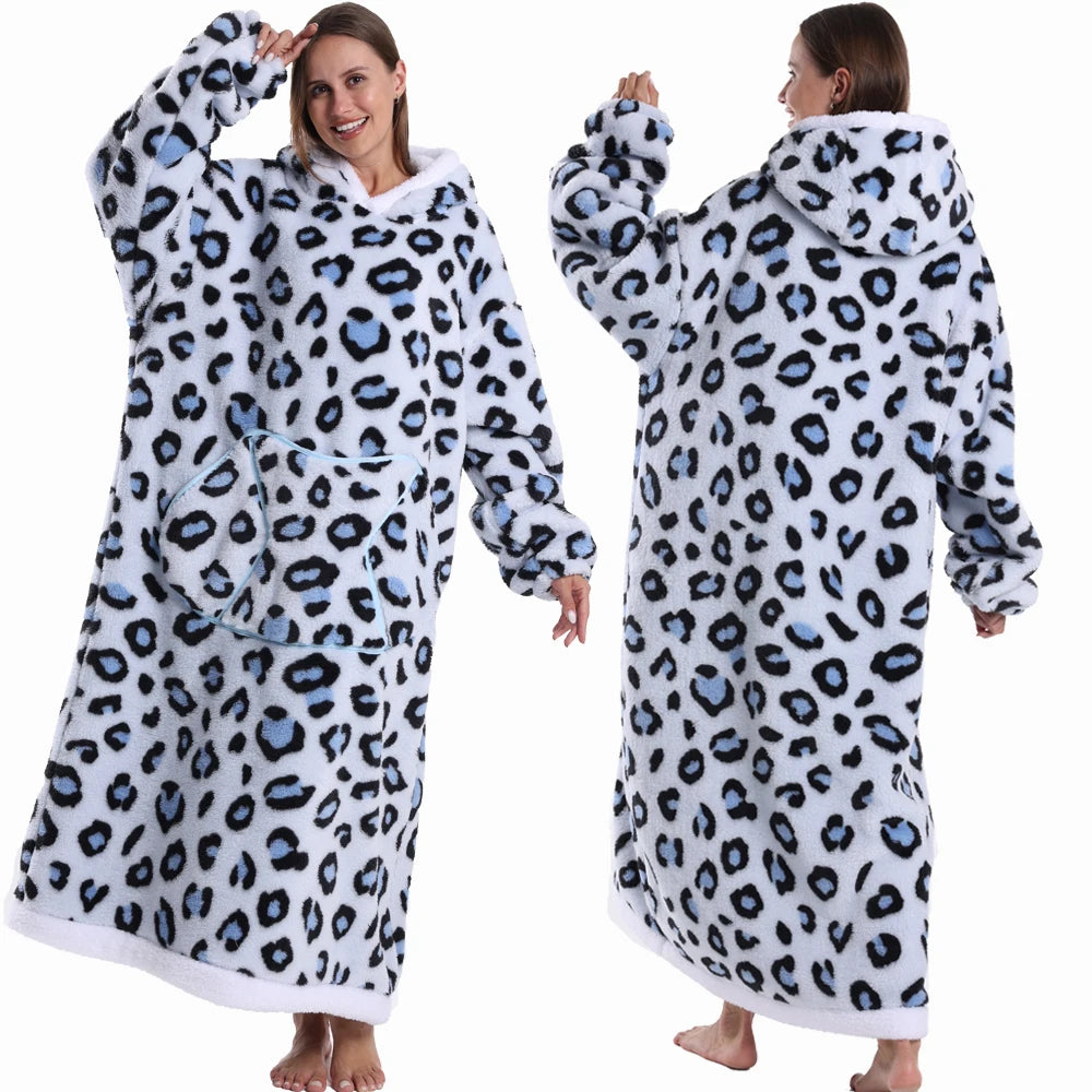 SnuggleUp Hoodie – The Wearable Blanket Everyone Loves